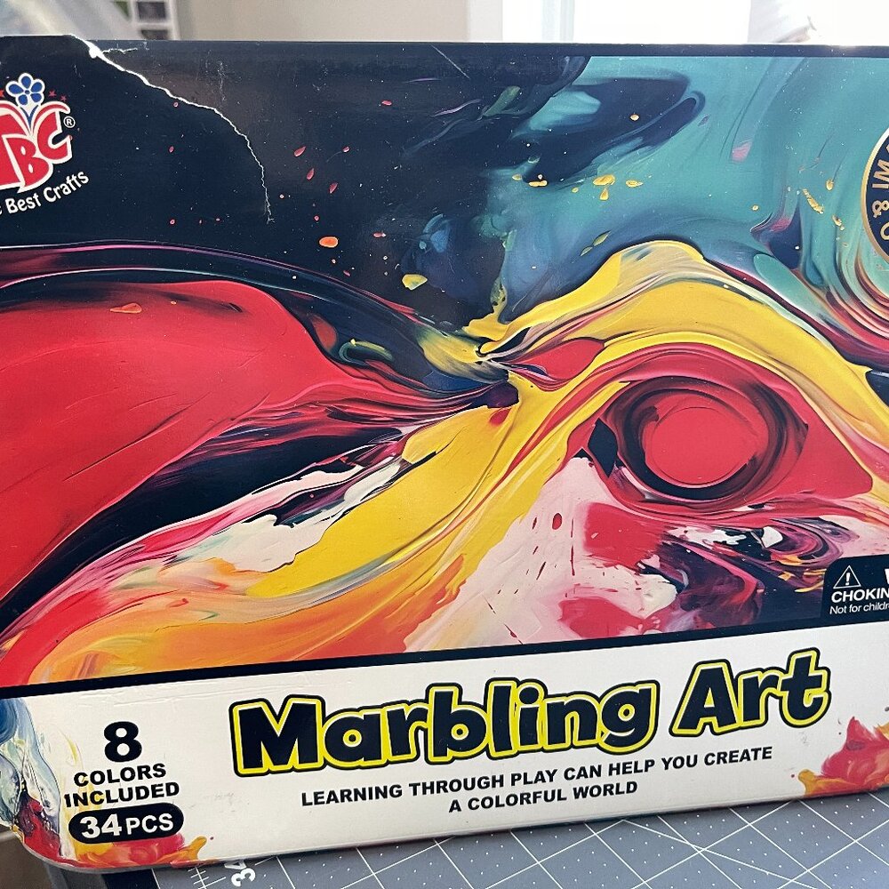 Marbling Art Pain Kit - 34 Pcs - Brand New - Casing Damaged
